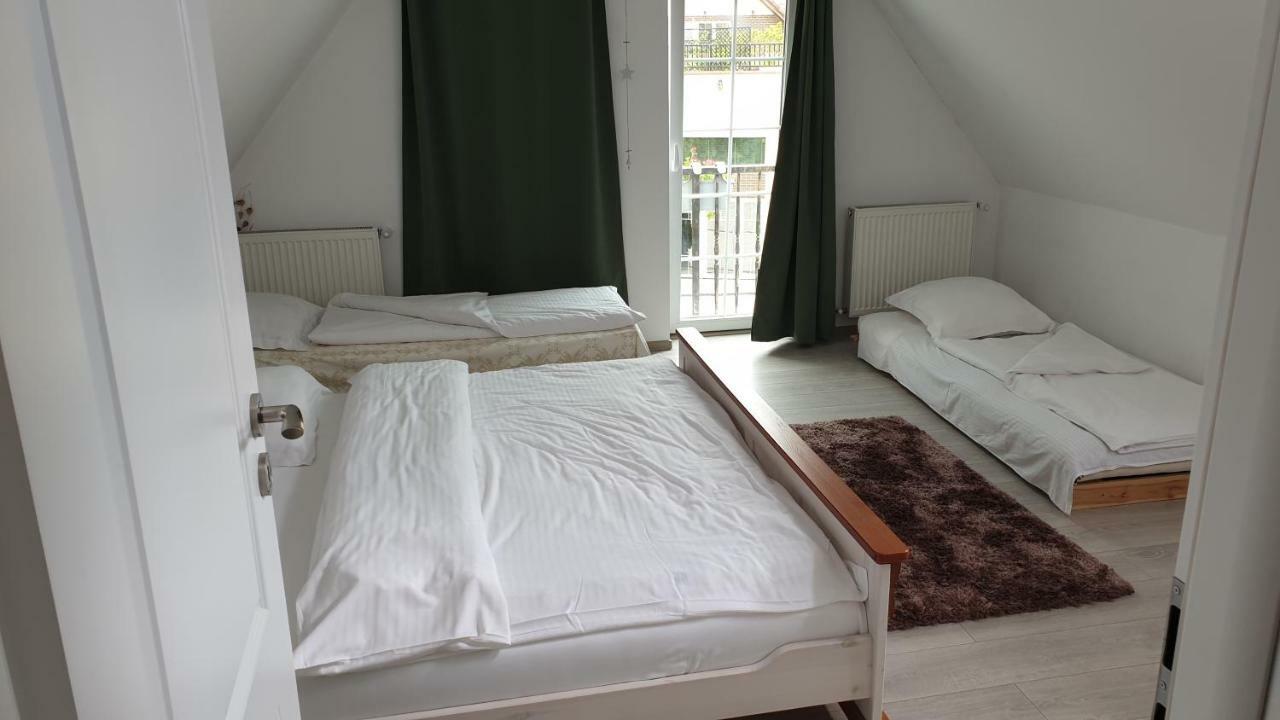 Apartment Schiller 3 Braşov Esterno foto